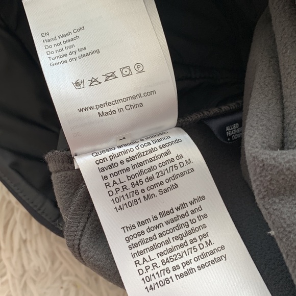 Perfect Moment fly high metallic rip stoop-trimmed high rise flared ski pants - Picture 11 of 16